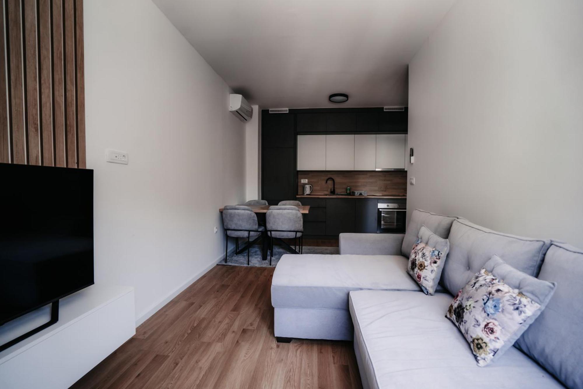 Appartement Toro Hospitality à Mostar Extérieur photo